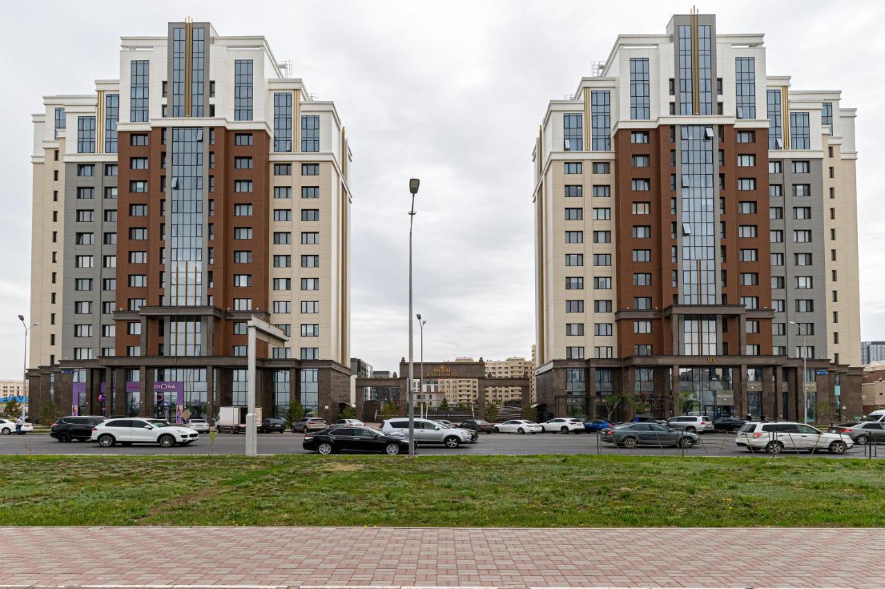 Шикарная Квартира На Против Сада 아스타나 외부 사진